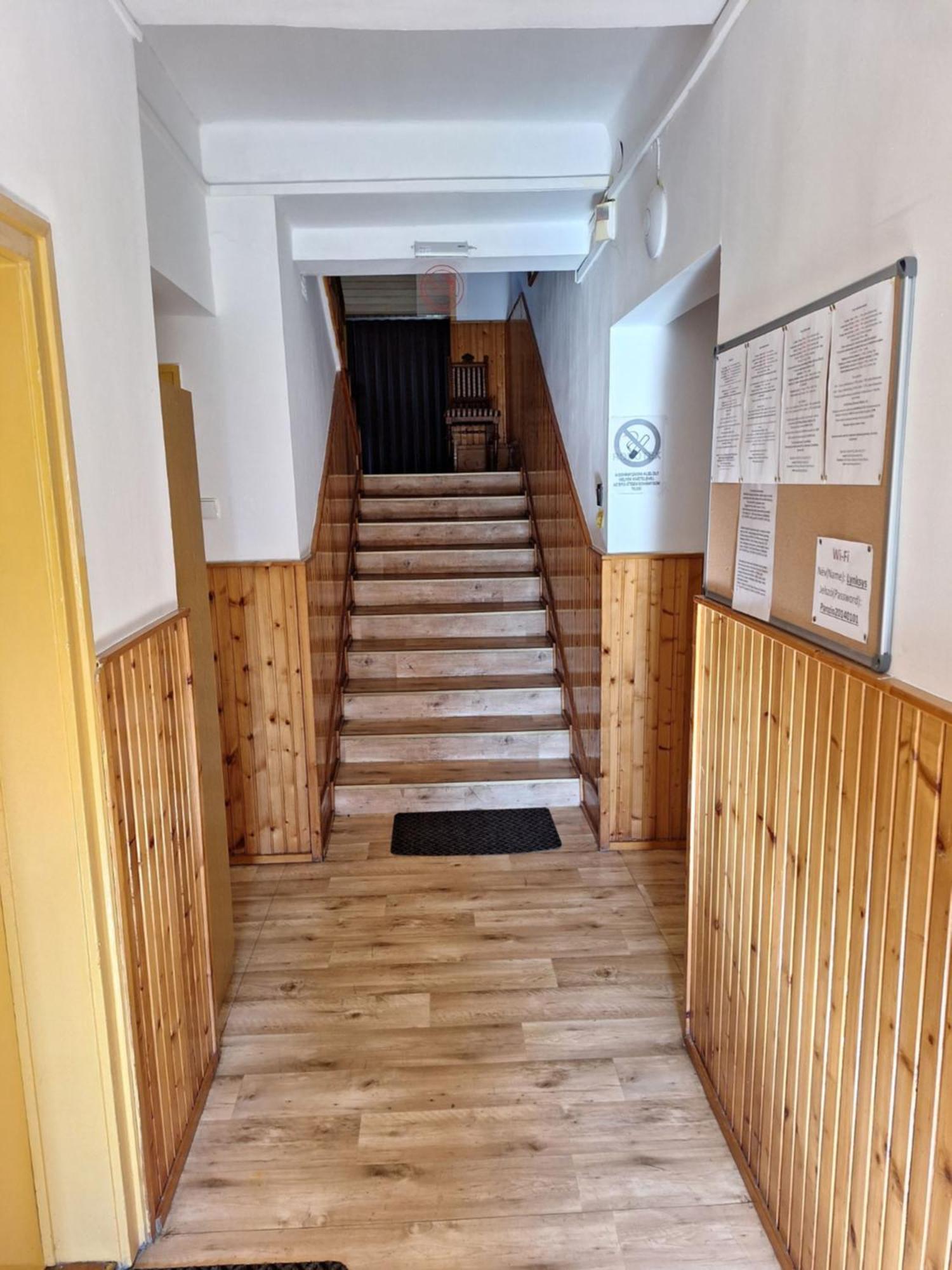 Bed and Breakfast Fenyo Panzio Mezőkövesd Exterior foto
